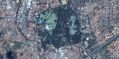 Mapa de Jacarta satélite